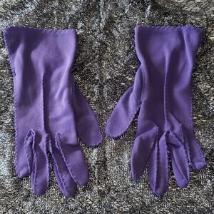 Vintage Purple Nylon Gloves